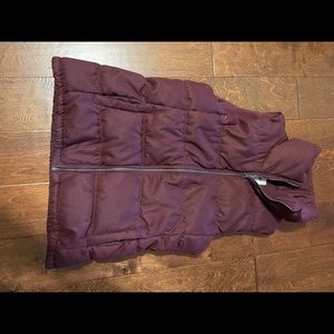 Old Navy Burgundy Herringbone Vest Size: Small